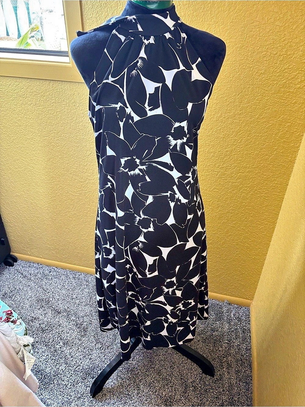 Floral Mini Dress in Black & White Like New